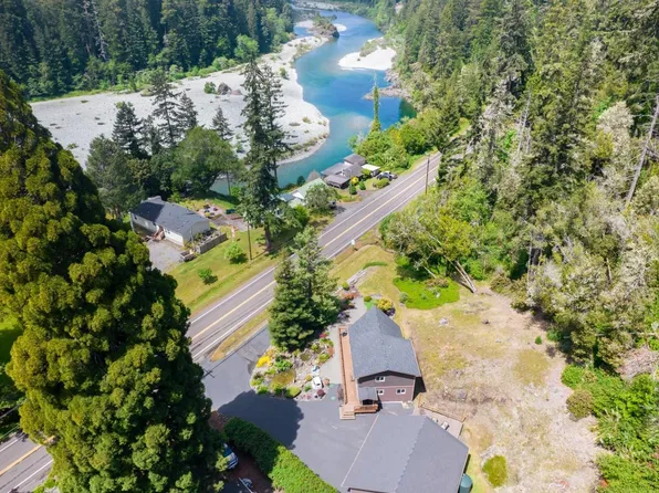 5470 N Bank Rd, Crescent City, CA 95531