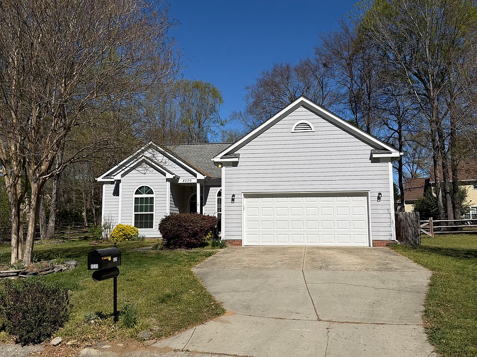 1st image of 8539 Albury Walk Ln
