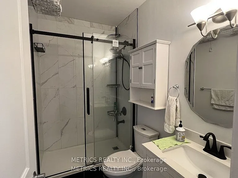 459 Kerr St #201 — Photo 16