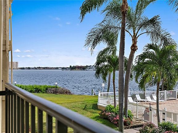3rd image of 6322 Palma Del Mar Blvd S APT 214