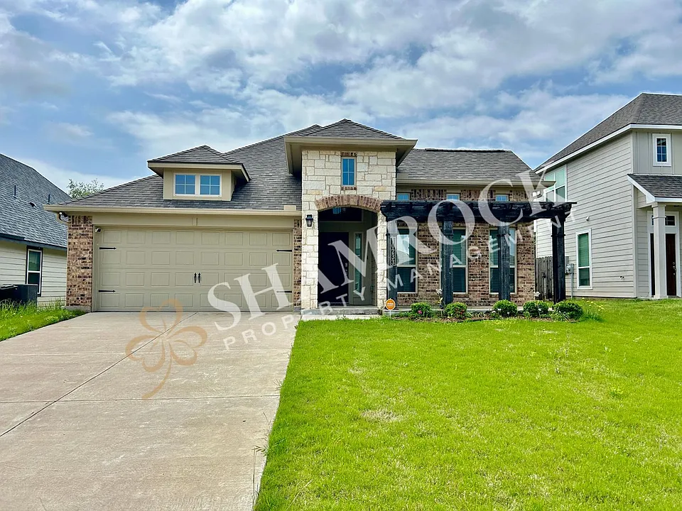 10233 Driskill Dr