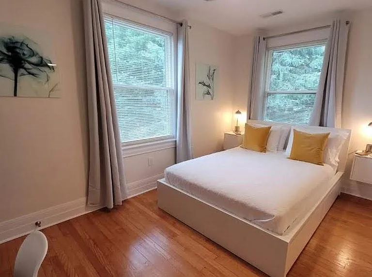 3541 Fort Ave #3 — Photo 2