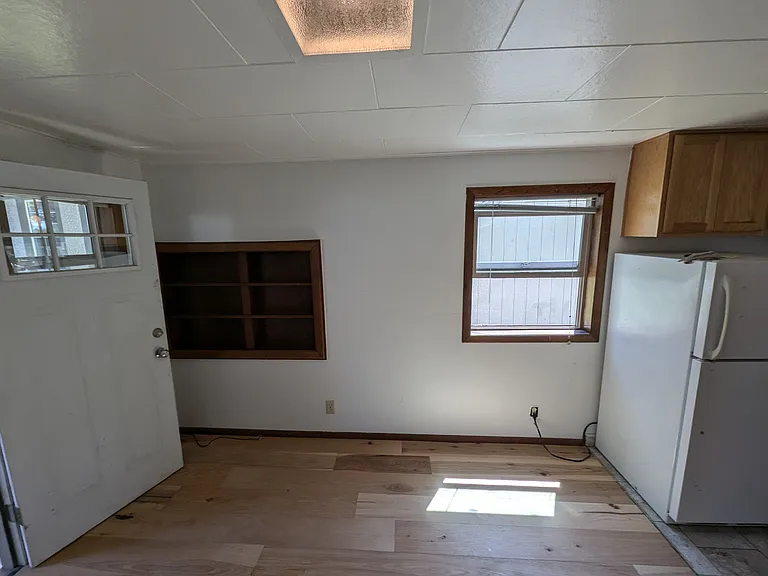 624 NW 11th St #4 — Photo 5