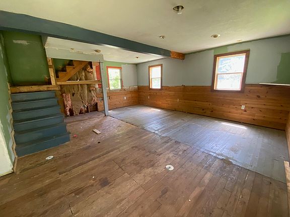 5th image of 5042 4th St