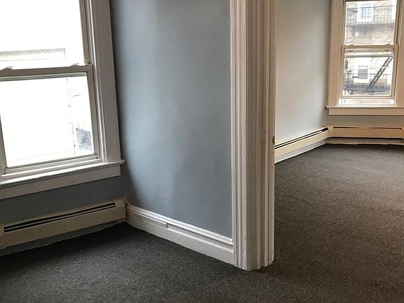 2nd image of 100 William St #2