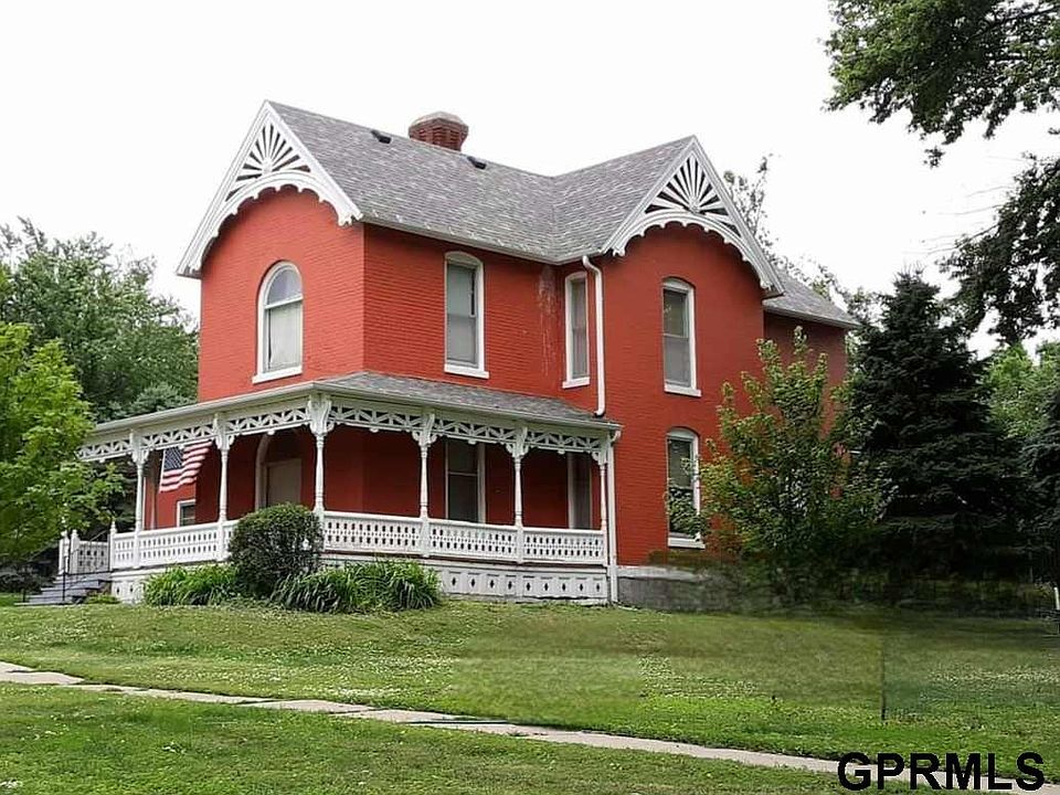 105 S Park St, Hooper, NE 68031 Zillow