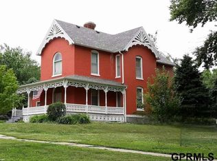 105 S Park St, Hooper, NE 68031