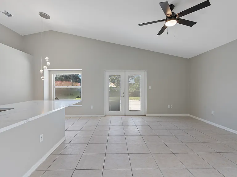 1831 Erin Brooke Dr — Photo 8