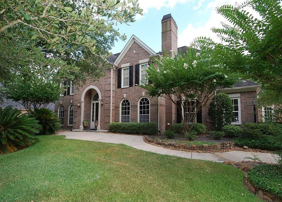 1st image of 1911 Forest Garden Dr