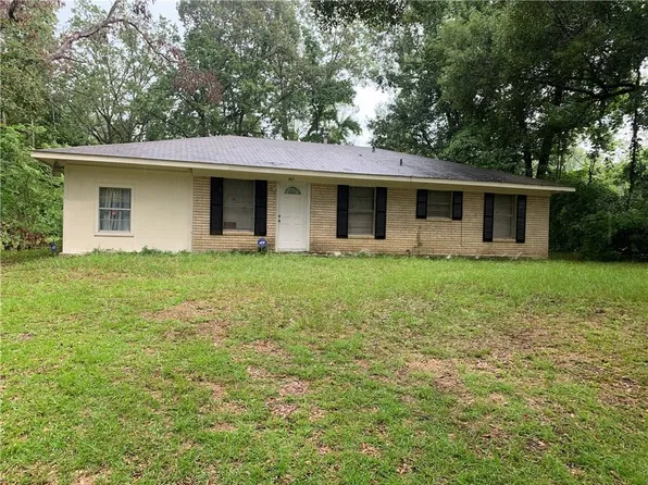 104 Lynn Rd, Pineville, LA 71360