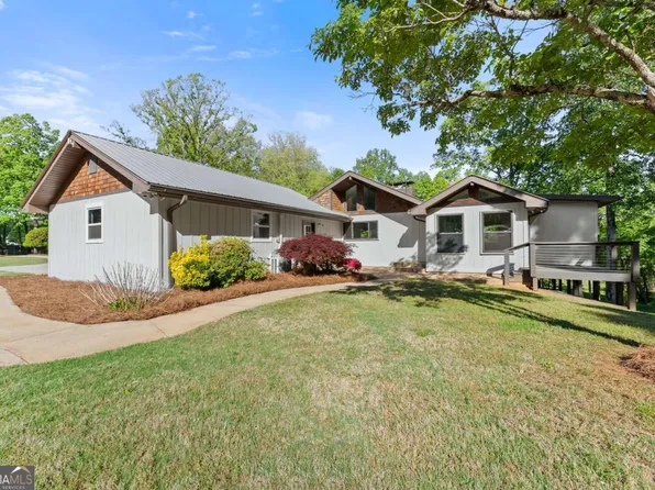 6632 Mountain Meadow Dr, Clermont, GA 30527