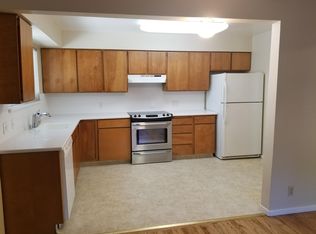 4109 1/2 V St, Sacramento, CA 95817