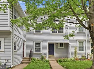 8545 Harvest View Ct, Ellicott City, MD 21043