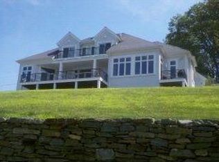 72 Wilderness Dr, Sutton, MA 01590