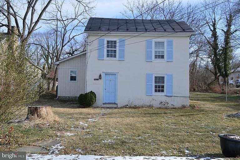 1st image of 4221 Bragg St