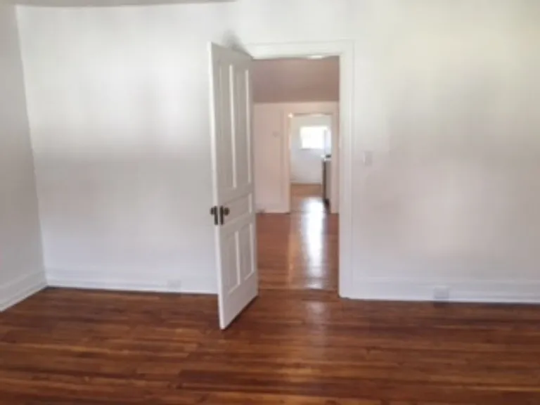 654 W College Ave #3 — Photo 5