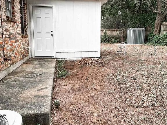 4th image of 6350 Judkins Dr #A