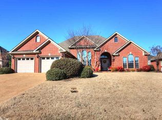 4420 Tree House Dr, Conway, AR 72034