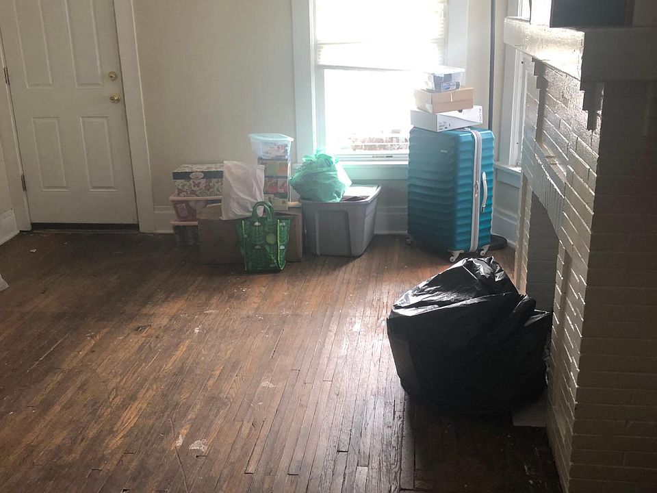 2nd image of 1044 Elmwood Ave