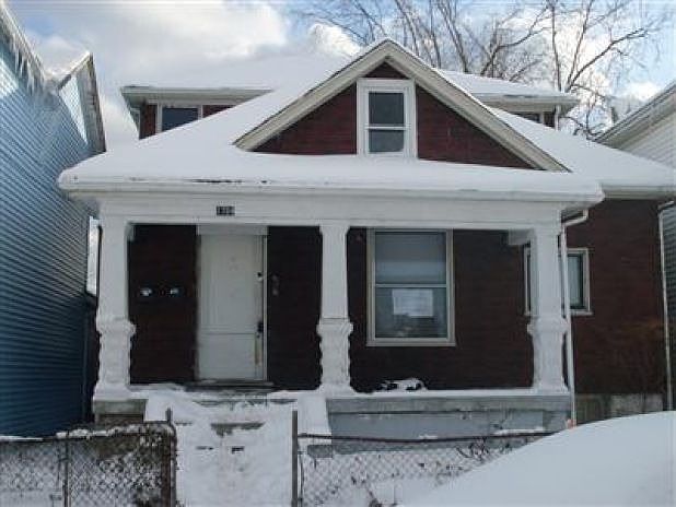 1st image of 1704 McLain St