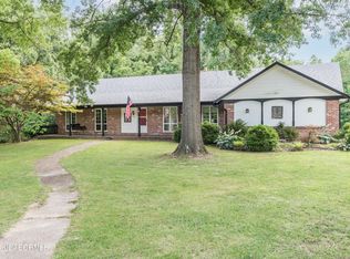434 Valley View Ct, Jefferson City, MO 65109
