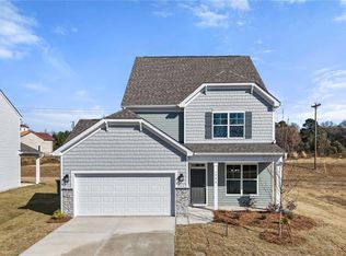 334 Blooming Maple Dr, Kernersville, NC 27284