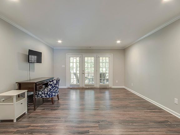 5th image of 1909 Northshore Hills Blvd