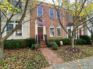 12052 Chestnut Glen Rd, Clarksburg, MD 20871