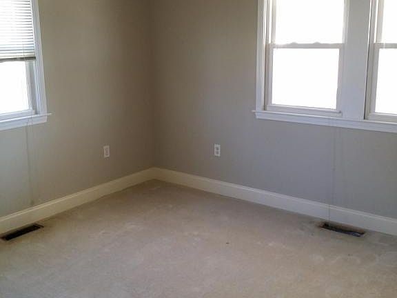 5th image of 2619 Copeland St