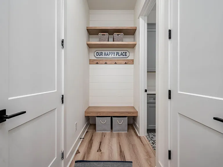 28 Suntan Ct — Photo 10