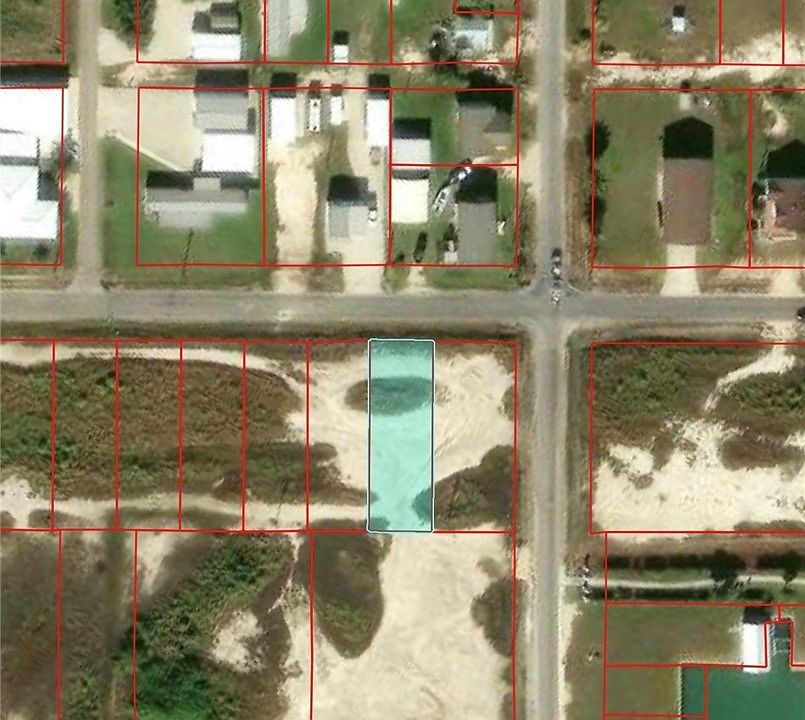2nd image of 2 W Maple St