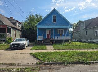 220 N Grant St, Bay City, MI 48708