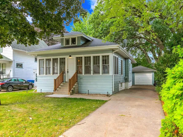 837 Monroe St, Oshkosh, WI 54901