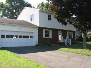 1202 Park Manor Blvd, Endwell, NY 13760
