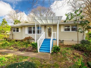 1643 Sandersted Rd, Winston Salem, NC 27103