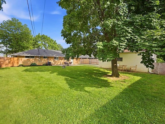 5th image of 1417 Terry Dr
