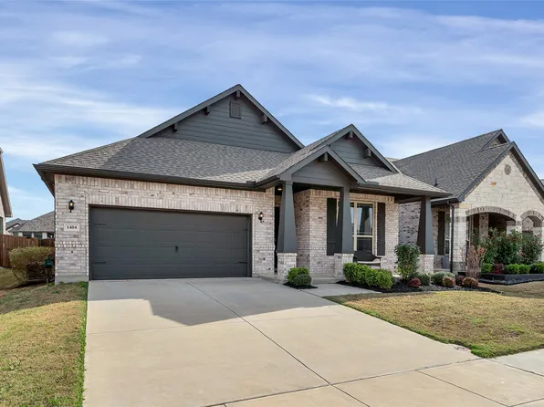 1404 Arrowwood Dr, Aubrey, TX 76227