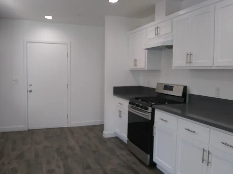 5333-5335 4th Ave. — Photo 15