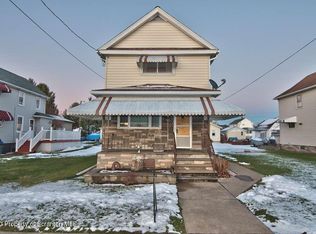1116 Willow St, Peckville, PA 18452