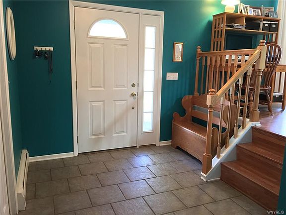 4th image of 22 Wildwood Dr
