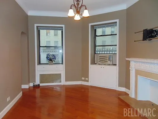 Rented by Bellmarc Realty | media 21