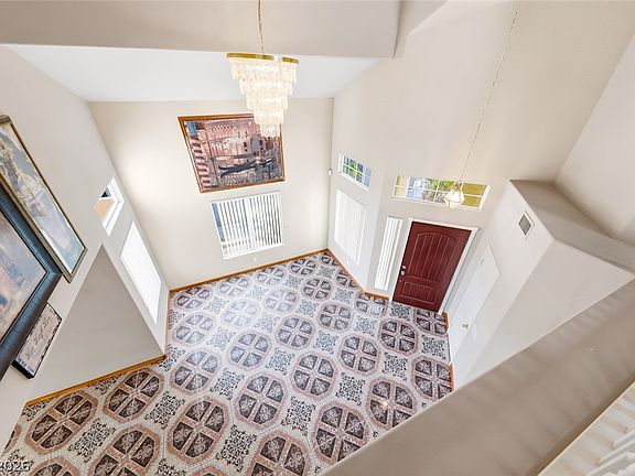 5th image of 902 Royalmile Way
