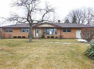218 Mandel Ln, Prospect Heights, IL 60070