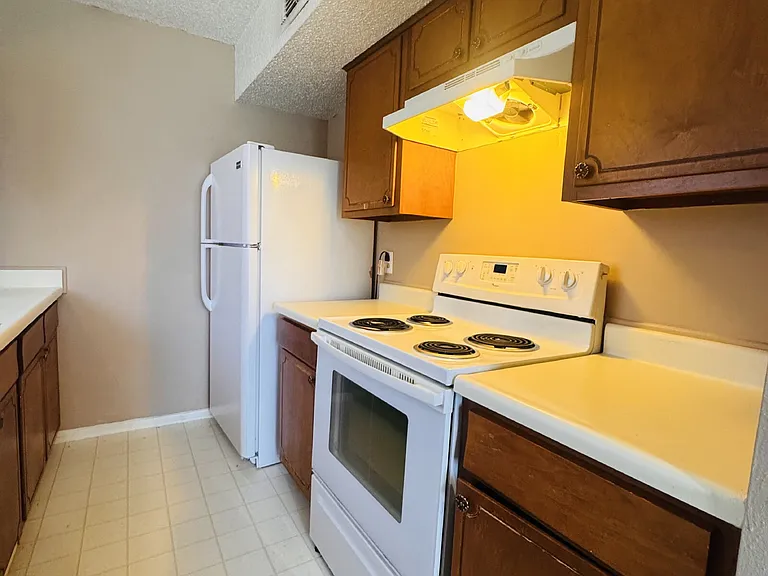 2901 Helena Ave #206 — Photo 10