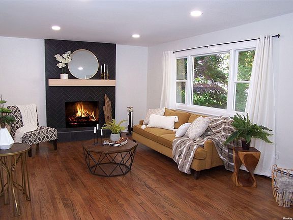 2nd image of 70 Park Dr