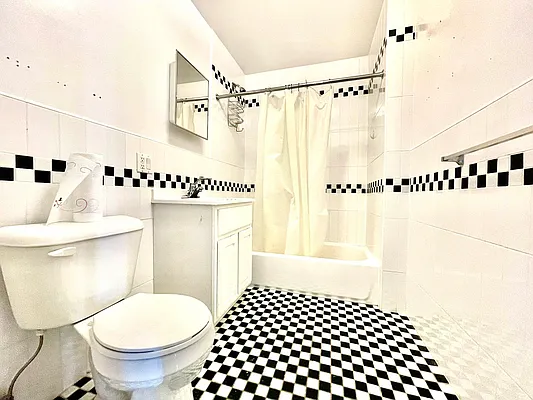 Rented by Doorway NYC, LLC | media 18