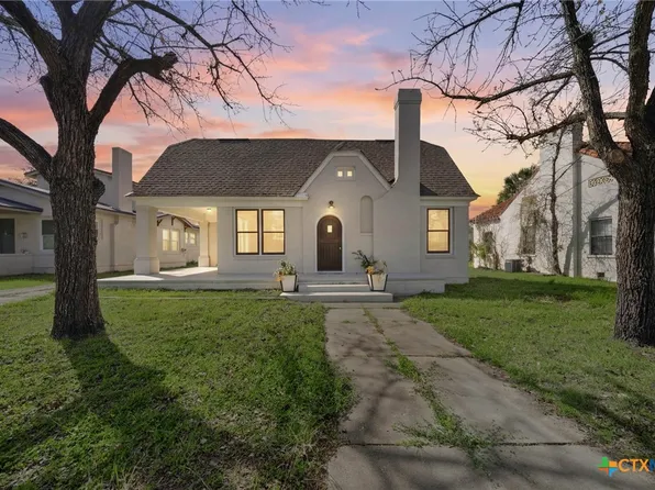 1008 E Main St, Gatesville, TX 76528