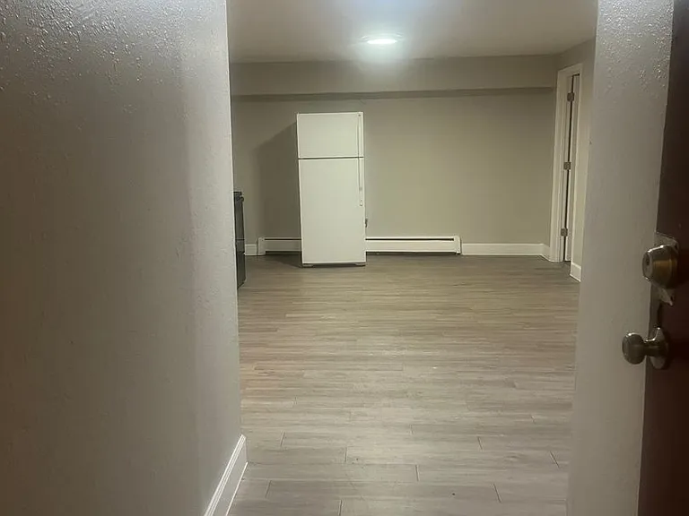 1592 Boston St — Photo 3