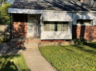919 Fairwood St, Inkster, MI 48141