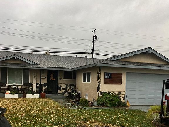 2nd image of 657 Skylark Ave